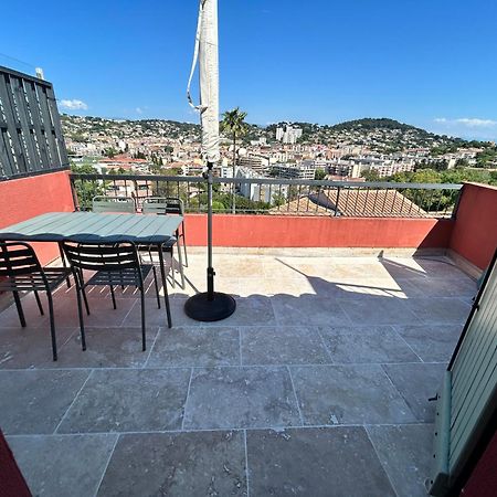 Charmant Studio Pour 3 Personnes Vallauris Bagian luar foto