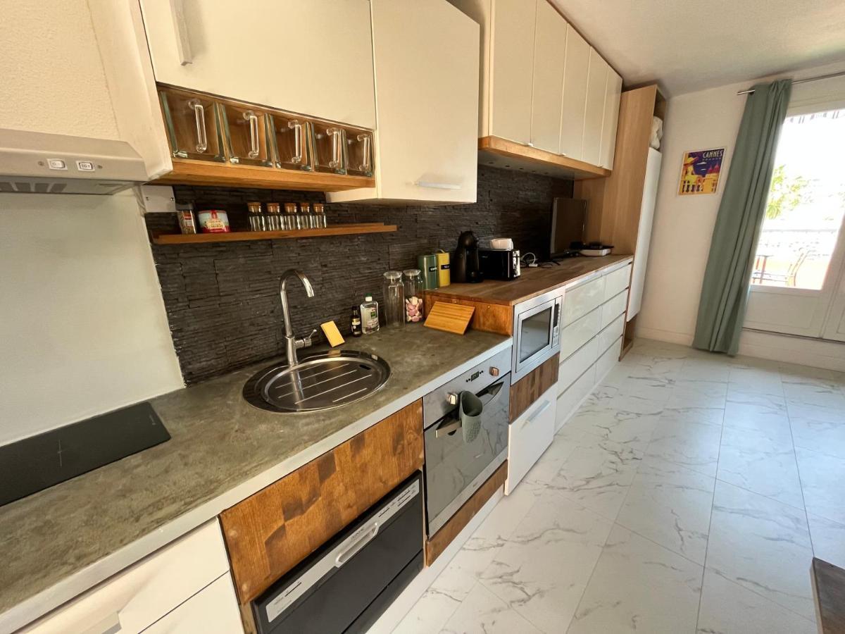 Charmant Studio Pour 3 Personnes Vallauris Bagian luar foto